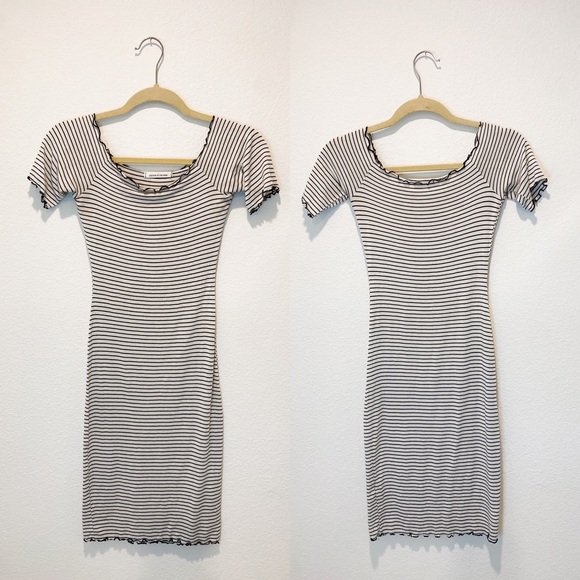 Caution to the Wind ‘ Striped Dress’ - Picture 1 of 2